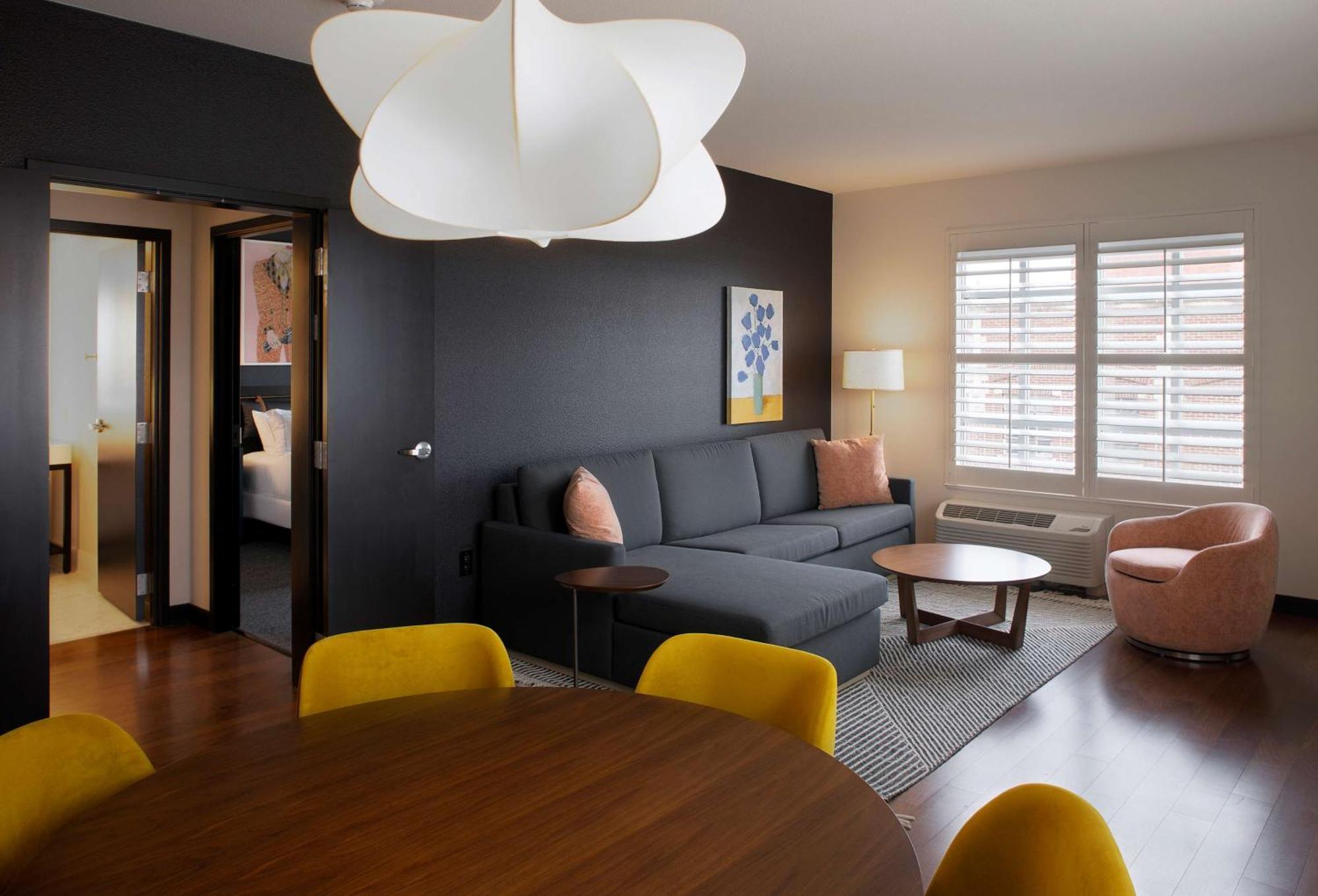 The Haywood, Tapestry Collection By Hilton Hotel El Dorado Exterior photo